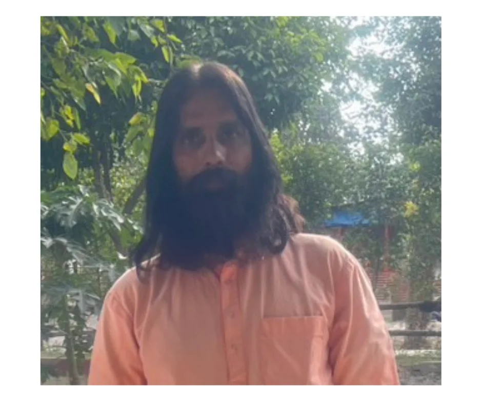 Niranjan Dev, yoga monk in India sharing traditional yogic wisdom and spiritual practice